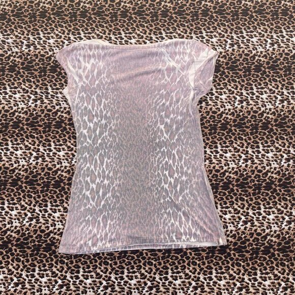 ♡︎ y2k gold animal print tee ♡︎ - Picture 3 of 6